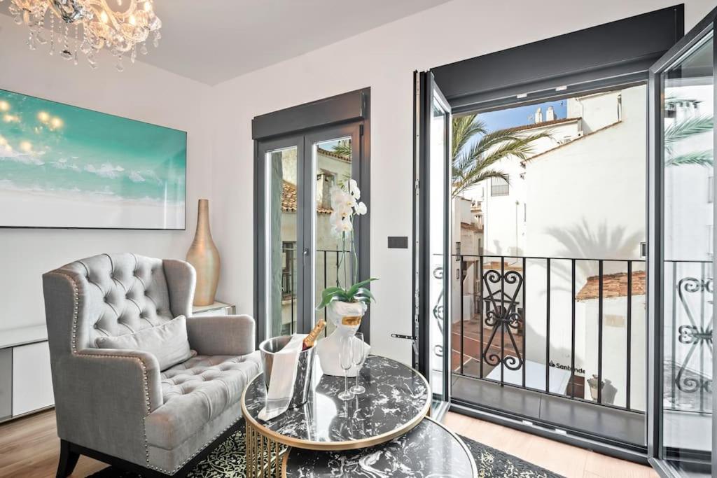 Puerto Banus Luxurious Apartment In The Heart Of The Port Marbella Eksteriør bilde