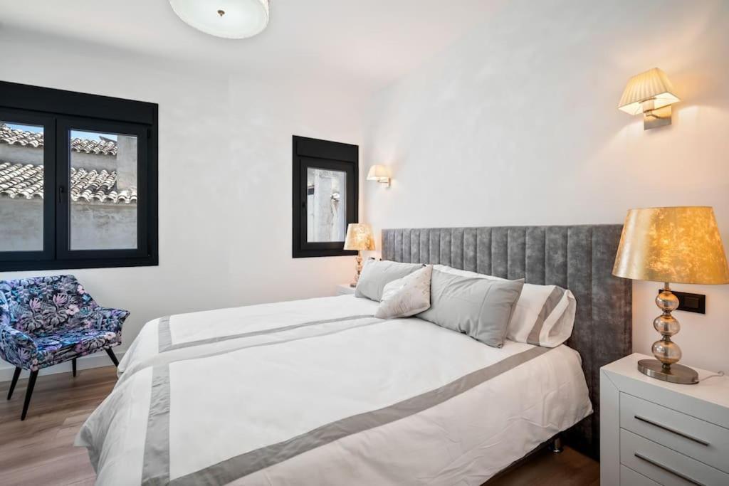 Puerto Banus Luxurious Apartment In The Heart Of The Port Marbella Eksteriør bilde